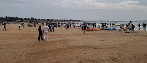 north goa tourist places anjuna beach 